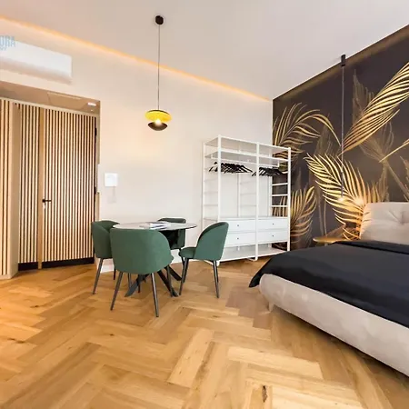 Imbriani 1 Tirabora Short Rent Apartament